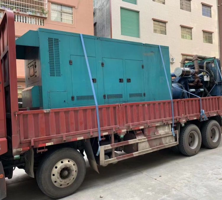 斗门如何在不同负载率下确保 400KW 柴油发电机组的正常运行？